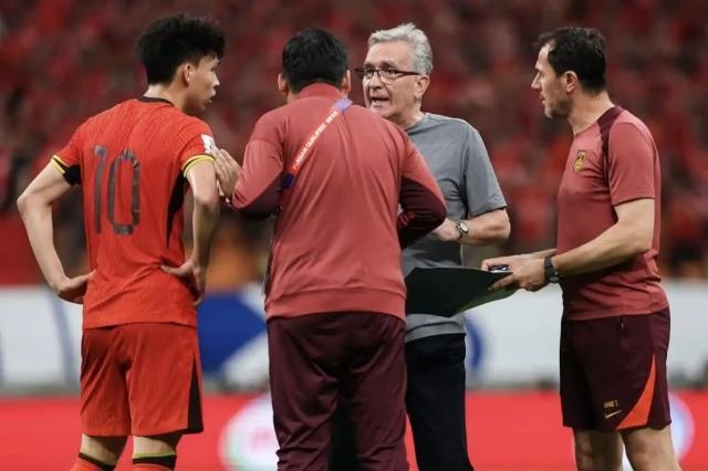 阿联酋U23换帅比斯坎 伊万科维奇进入达利奇顾问团