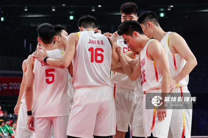 体坛周报：兵败亚运会，中国男篮沦为亚洲二流？