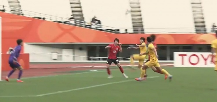 无缘亚运决赛！U23国足1-2韩国U23 王钰栋破门毛伟杰献助攻+伤退